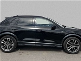 Audi Q3 Image 3