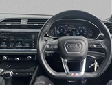 Audi Q3 Image 6