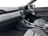 Audi Q3 Image 2