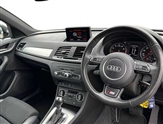 Audi Q3 Image 6