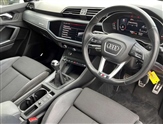 Audi Q3 Image 6
