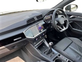 Audi Q3 Image 2