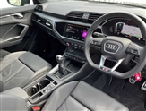 Audi Q3 Image 6