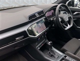 Audi Q3 Image 2