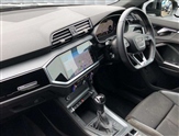 Audi Q3 Image 2