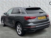 Audi Q3 Image 3
