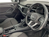 Audi Q3 Image 6