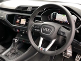 Audi Q3 Image 6