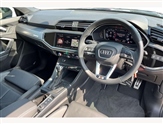 Audi Q3 Image 6