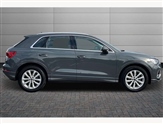 Audi Q3 Image 4