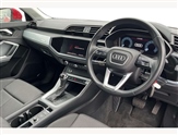 Audi Q3 Image 6