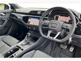 Audi Q3 Image 6