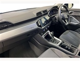 Audi Q3 Image 2