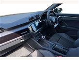 Audi Q3 Image 2