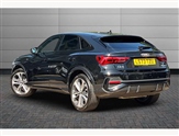 Audi Q3 Image 3