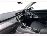 Audi Q3 Image 2