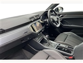 Audi Q3 Image 2