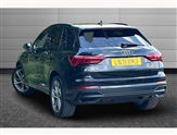 Audi Q3 Image 3