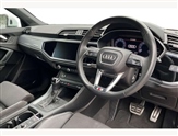 Audi Q3 Image 6