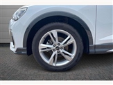 Audi Q3 Image 5