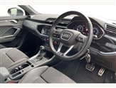 Audi Q3 Image 6