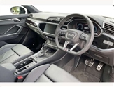 Audi Q3 Image 6