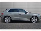 Audi Q3 Image 4