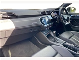 Audi Q3 Image 2