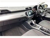 Audi Q3 Image 2