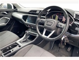 Audi Q3 Image 6