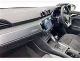 Audi Q3 Image 2