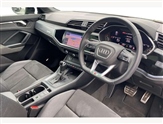 Audi Q3 Image 6