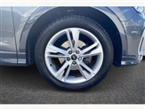 Audi Q3 Image 5