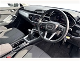 Audi Q3 Image 6
