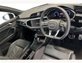 Audi Q3 Image 6