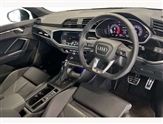 Audi Q3 Image 6