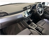 Audi Q3 Image 2