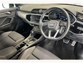 Audi Q3 Image 6