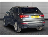 Audi Q3 Image 3