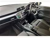 Audi Q3 Image 2