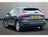 Audi Q3 Image 3