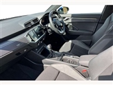 Audi Q3 Image 2