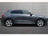Audi Q3 Image 4