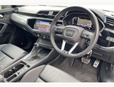 Audi Q3 Image 6