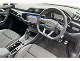 Audi Q3 Image 6