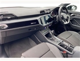 Audi Q3 Image 2