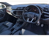 Audi Q3 Image 6