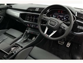 Audi Q3 Image 6