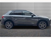 Audi Q3 Image 4