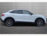 Audi Q3 Image 4